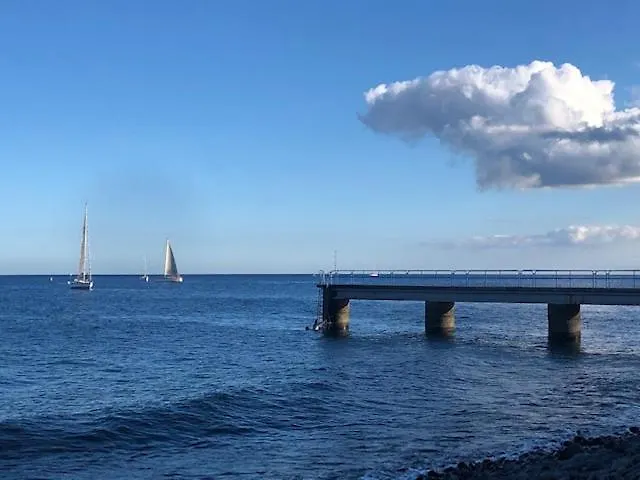 Δωμάτια σε οικογενειακή κατοικία Casa Dona Teresa *